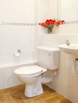 Abbotsford Guest House