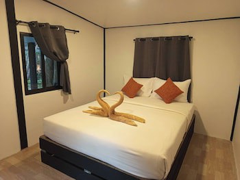 Faye Orchid Resort