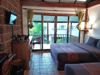 Faye Orchid Resort