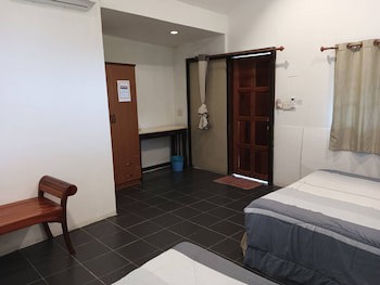 Faye Orchid Resort