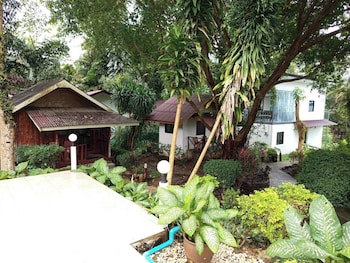 Faye Orchid Resort
