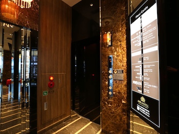 Apa Hotel Higashi Shinjuku Ekimae