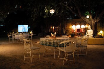 Anuraag Villa