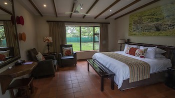 Emdoneni Lodge