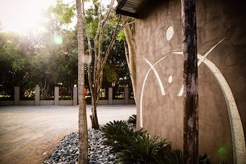 Emdoneni Lodge