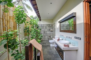 Kelapa Villas