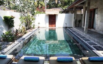 Kelapa Villas