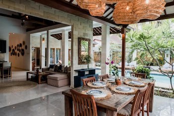 Kelapa Villas