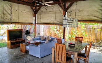 Kelapa Villas