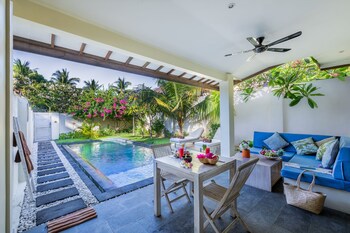 Kelapa Villas