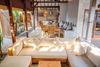 Kelapa Villas