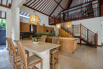 Kelapa Villas