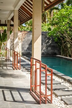 Kelapa Villas