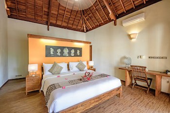 Kelapa Villas