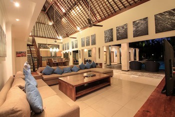 Kelapa Villas