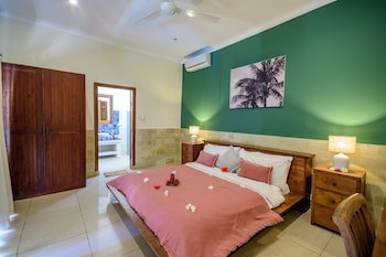 Kelapa Villas