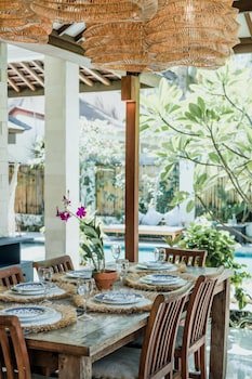 Kelapa Villas
