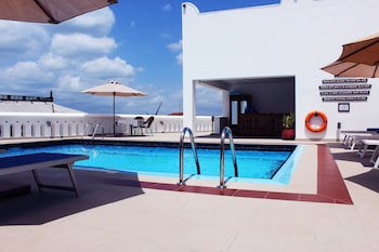 Maru Maru Hotel