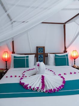 Maru Maru Hotel
