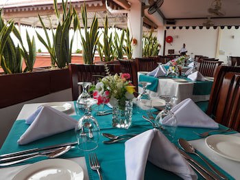 Maru Maru Hotel