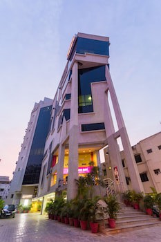 Ginger Chennai Vadapalani
