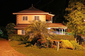 Plantation Beach Villas