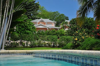 Plantation Beach Villas