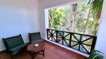 Mbweni Ruins & Gardens
