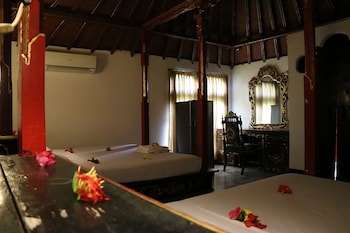 Puri Bunga Senggigi