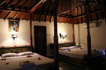 Puri Bunga Senggigi