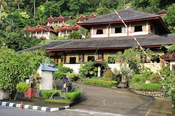 Puri Bunga Senggigi
