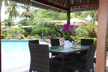 Puri Bunga Senggigi