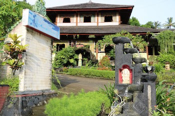Puri Bunga Senggigi