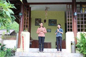 Puri Bunga Senggigi