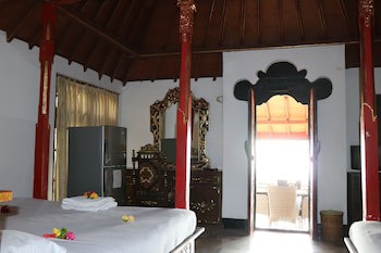 Puri Bunga Senggigi