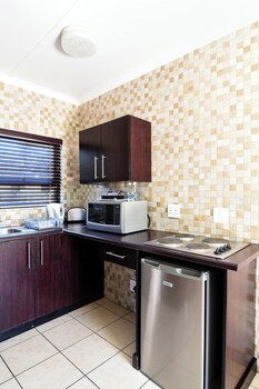 Arebbusch Travel Lodge