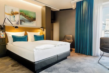 Motel One Koln-Altstadt fotoğrafı