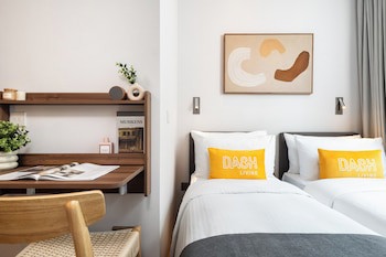 Dash Living On Queen's