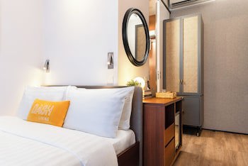 Dash Living On Queen's