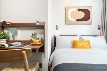 Dash Living On Queen's
