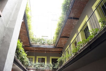 Downtown Beds - Hostel