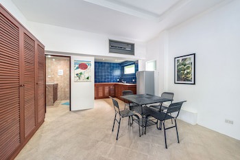 Chaweng Lakeview Residence