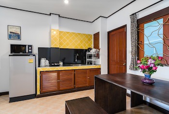 Chaweng Lakeview Residence