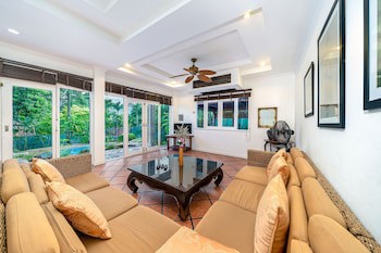 Chaweng Lakeview Residence