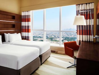 Novotel Dubai Al Barsha galeri fotoğrafı