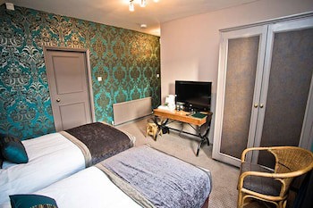 Wards Hotel