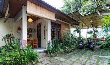 Cepik Villa Sidemen
