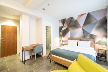 27 Montefiore Tlv
