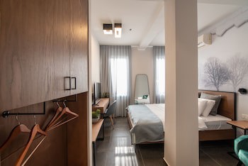 27 Montefiore Tlv