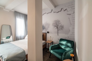 27 Montefiore Tlv